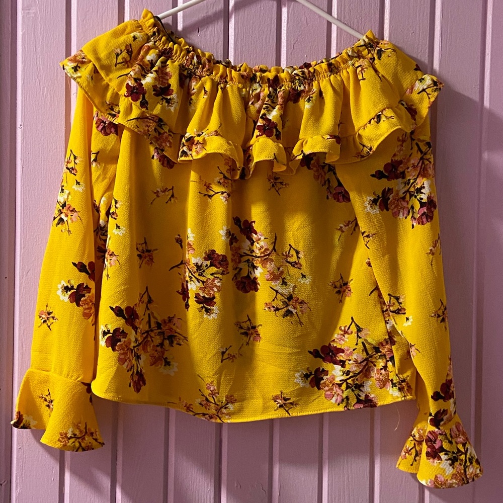 flower off the shoulder long sleeve